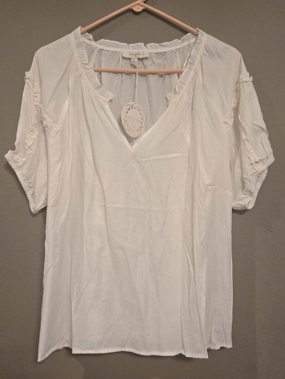 Umgee Ivory Off White V-Neck Ruffle Sleeve Blouse XL NWT Boutique Top